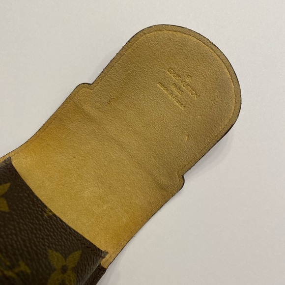 Louis Vuitton Etui Lunettes Monogram Canvas Glasses Case With Flap - Picture 7 of 10